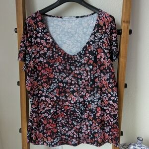 MISSLOOK Women's Floral Short Sleeve Top - Black and Pink